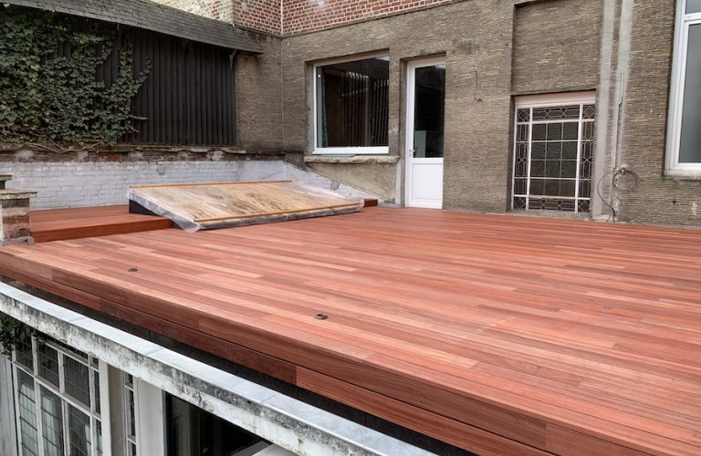 Pose d'une TERRASSE SOFTLINE PADOUK - toit terrasse - LILLE