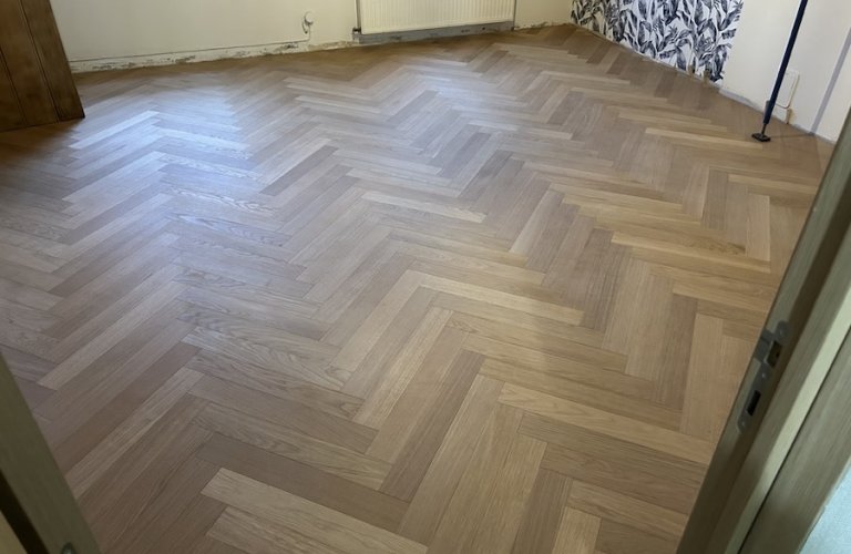 PARQUET CHÊNE HUILE NATUREL BATON ROMPU SELECT 14X92 - Secteur Avesnes-sur-Helpe